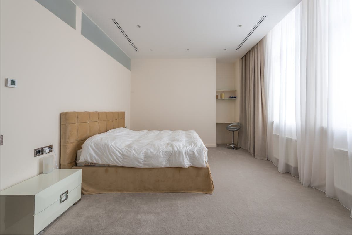 Elegant master bedroom